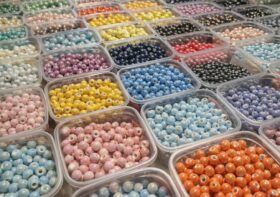 Ceramiczne koraliki w biżuterii